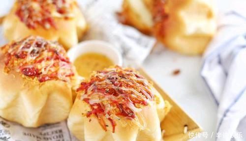 还在买面包？5分钟教大家家制作金枪鱼面包，大人小孩都爱吃