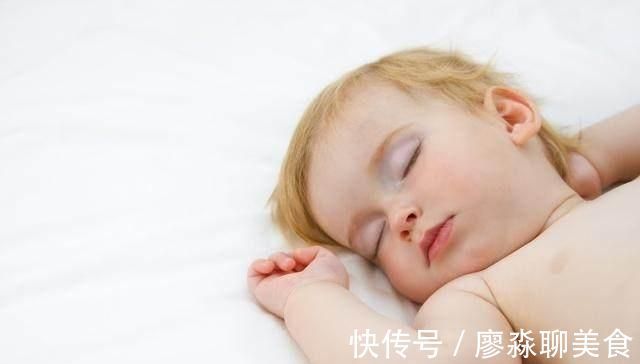 菁菁|胎儿的体重与妈妈的饮食有关系宝宝出生时，体重几斤最合适