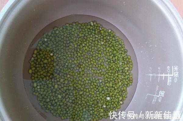 电饭煲|它被称为“失眠克星”,隔三差五吃,晚上睡眠好,跟黑眼圈说拜拜