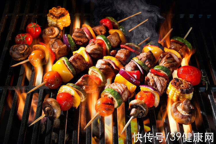 致癌物|方便面吃多了会致癌?世卫组织:真正致癌的食物是6种,尽量少碰