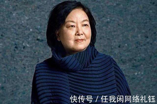 浅浅|作家方方、抗抗、浅浅、六六,使“作家”跌落了神坛