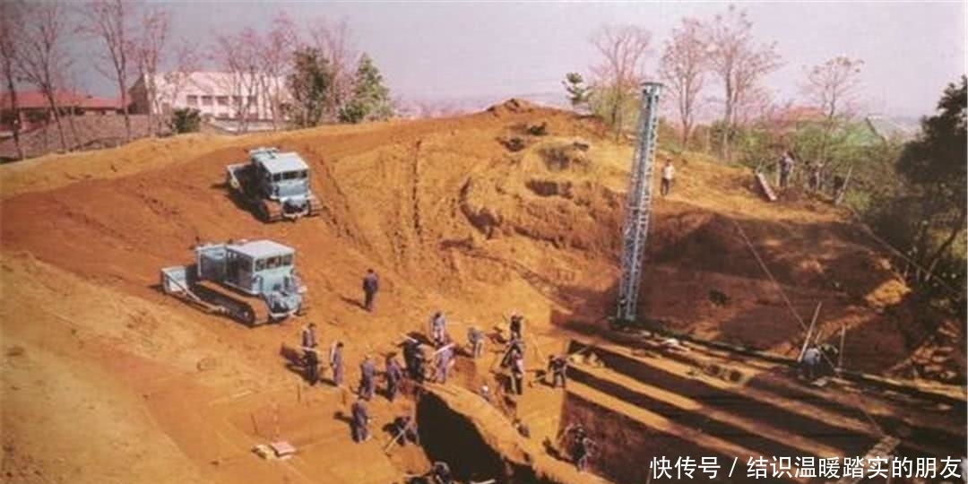 意外|盗墓贼盗掘马王堆大墓,却因一个意外,让他们完全放弃