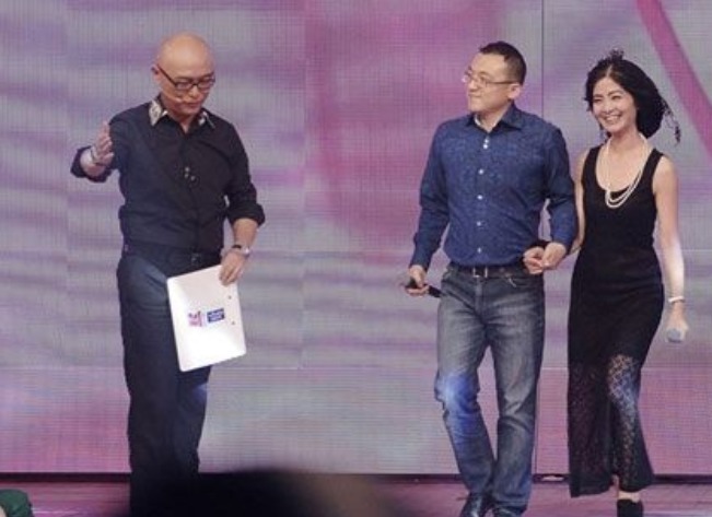 看了9年的“相亲节目”,女嘉宾居然都是托,全程都按照剧本走