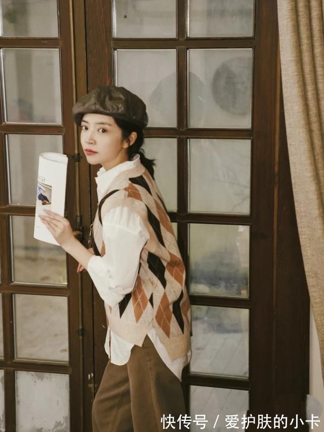 气质|女人到了中年,放弃T恤搭配小黑裤!学三木博主这样穿,高级气质