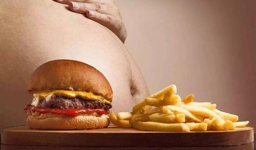 甜食|40岁女教师查出糖尿病,平时不吃甜食,医生:或与常吃这3物有关