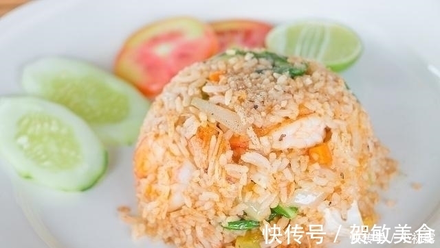 披萨|公认最长肉的5种主食,热量堪称“喝油”,嘴馋党再馋也要管住嘴