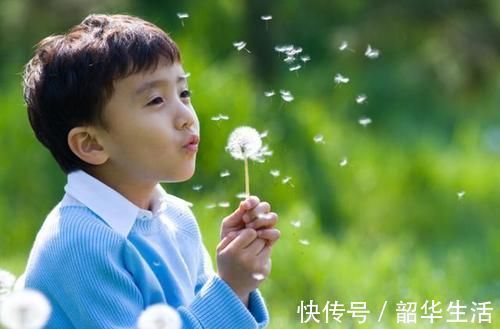 孩子|加速孩子“积食”的3件事,提醒各位父母要少做,保护孩子脾胃