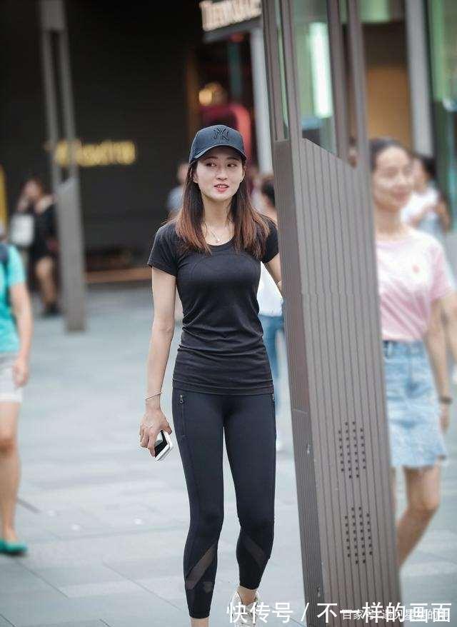 搭配|慵懒的连衣裙装扮尽优美的飘逸感,时尚雅致又清爽,青春时尚