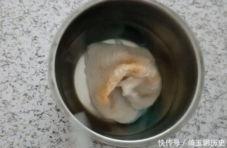 热水|洗碗抹布油腻腻的洗不干净，原来要这样洗才洗的干净，这么简单