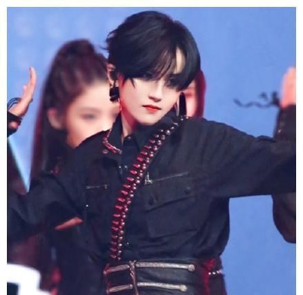 voc金子涵換成陸柯燃后,《青你2》的團(tuán)體配置就垮了,為什么