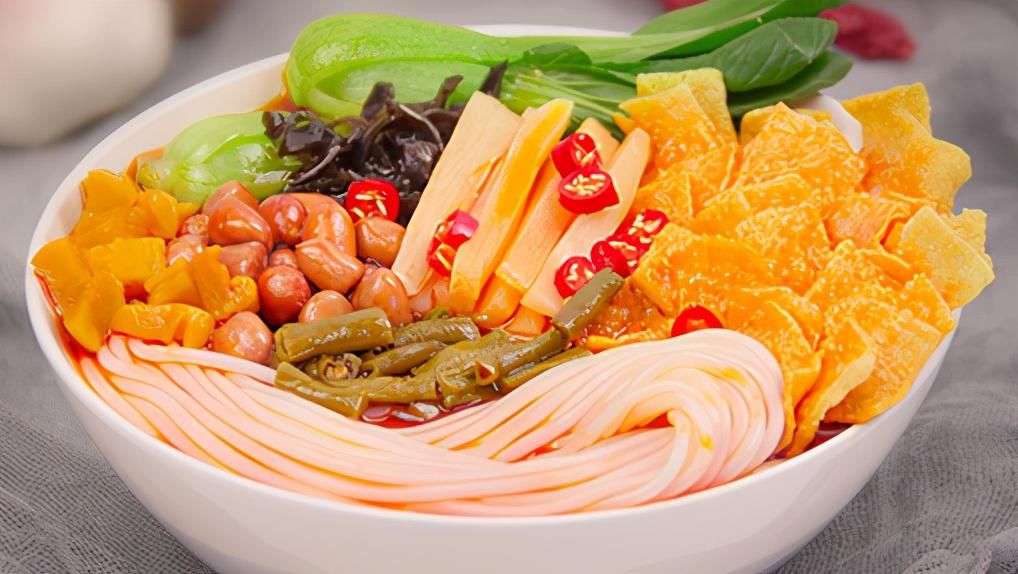  不贵|除了央视推荐的武汉热干面，还有什么好吃不贵的「特色」面食？