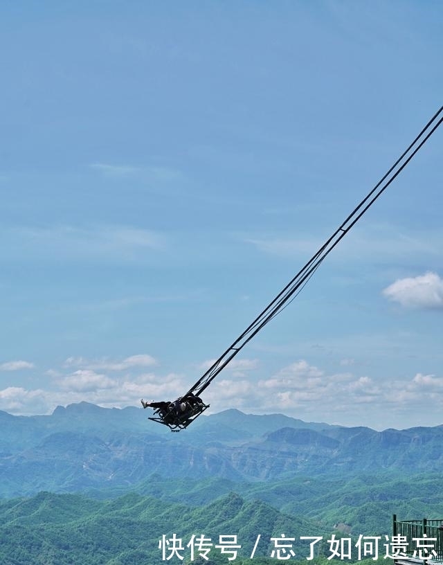 小长假还没计划？自驾太行深处周公山88道拐，云海日出，还免门票