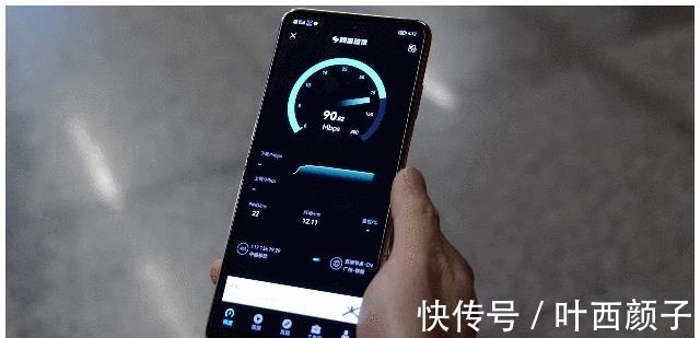 OPPO|折叠旗舰信号大揭秘，OPPO华为三星谁能更胜一筹？一文了解真