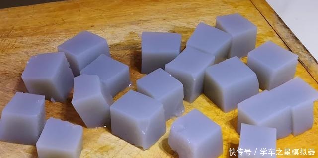 自制凉粉原来这么简单,比例和做法全告诉你,比买的好吃还放心