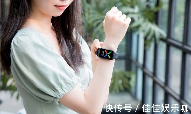 睡眠|14天续航+全能实力！OPPO Watch Free：出差、旅行安全感十足