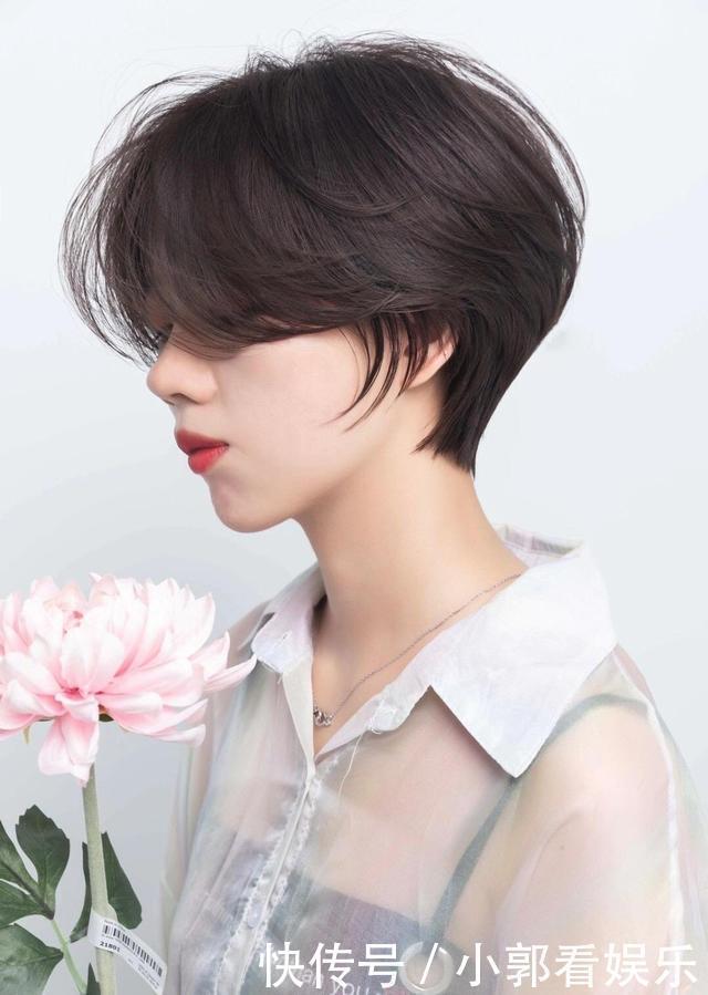 新时尚短发20款,蓬松立体颜值高,最适合这三种人,有你吗