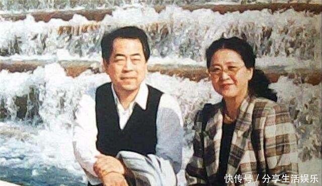 女儿|为爱情奋不顾身的范曾,宁与女儿绝交,也要把别人的儿子当亲儿子