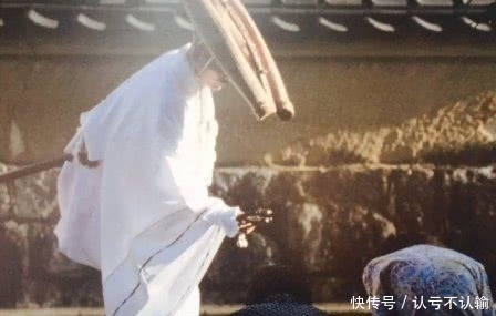  回峰行|史上最残酷的修行：日本1300年来，只有三人做到