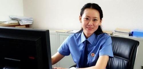 “女团”也考公务员还退团了相较于“流量”,铁饭碗才最吃香