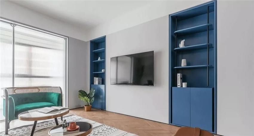 地儿|家里墙上一定掏10cm洞,可惜太多人不知道,比柜子实用省地儿