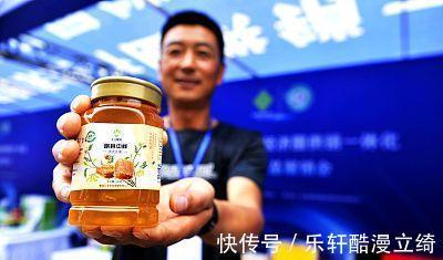 浓缩|蜂蜜并非越贵越好！蜂农购买时牢记这3点，轻松挑出天然好蜂蜜