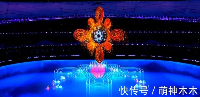 中国结|冬奥闭幕式现场太嗨:谷爱凌苏翊鸣同框,中国结折柳展东方底蕴