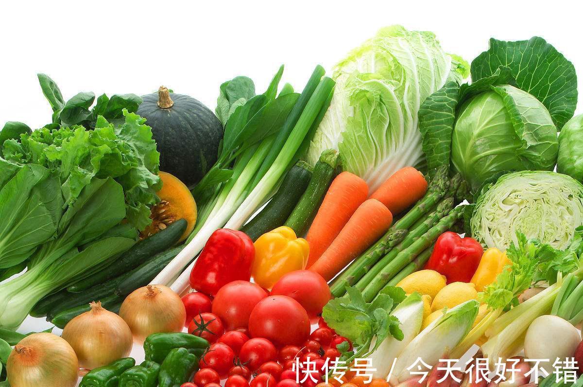 股骨頸|再次提醒：過65歲后，老年人要舍得補充這3種營養，預防3種常見病