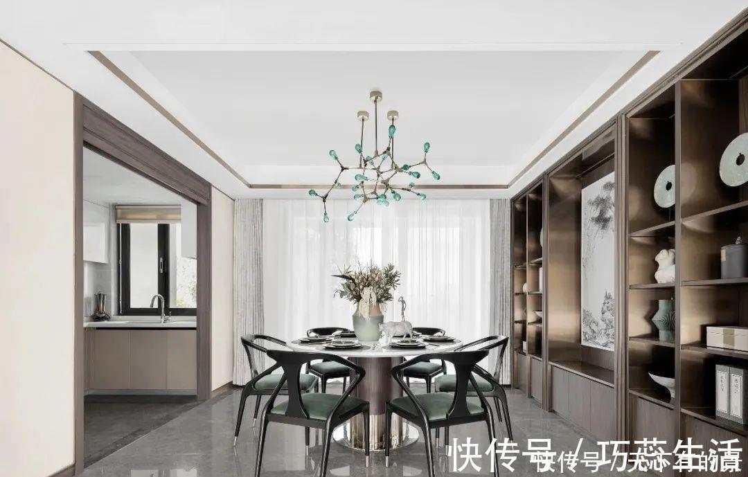 骑士精神|越来越多人装修选择中式风，像她的165㎡之家，入户就是诗意