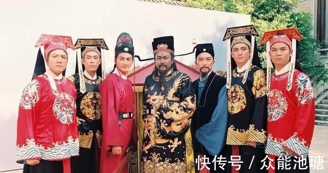 三侠五义!包拯一生忠义,为何狠心含泪斩杀公孙策?