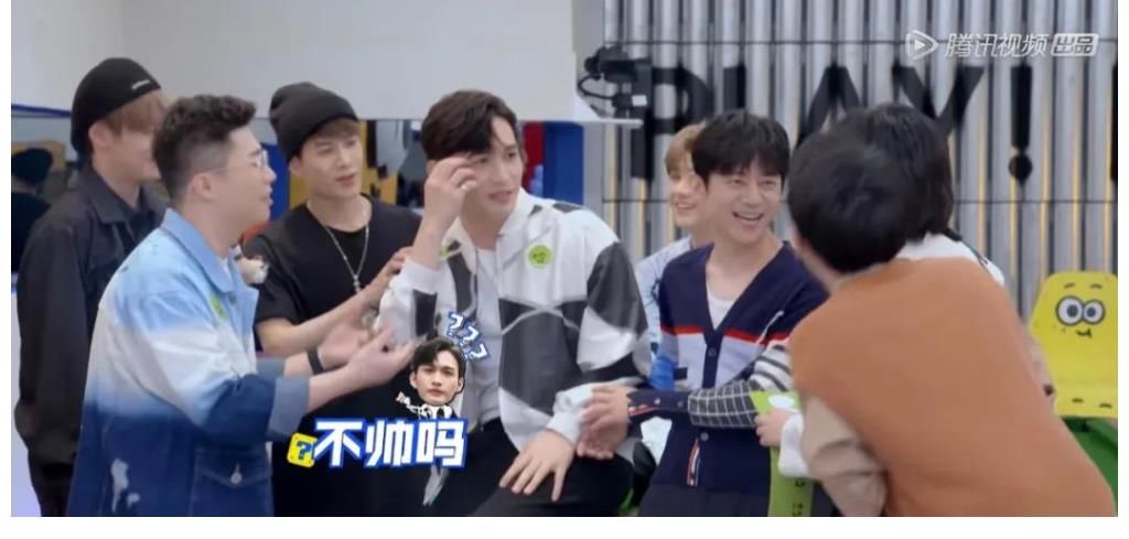 社交|從“一頓飯”到“一場局”，迭代的《拜托了冰箱》與不迭代的溫情