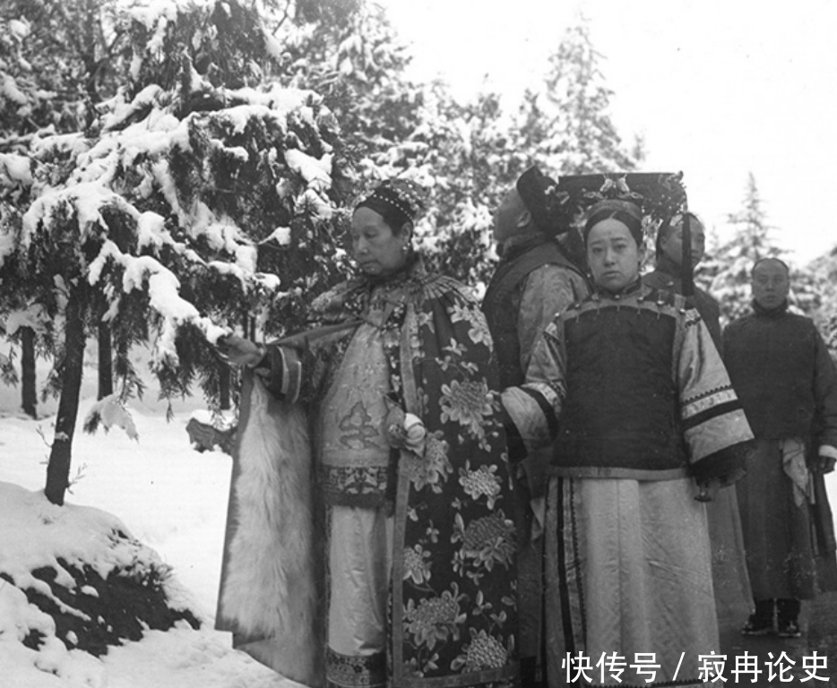 清俊|晚清铁帽子王爷奕劻家族老照片：儿子清俊帅气，儿媳漂亮惊艳！