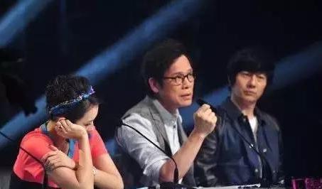 滚石|那英骂他当不了冠军，结果被章子怡看中，现在终于红了！