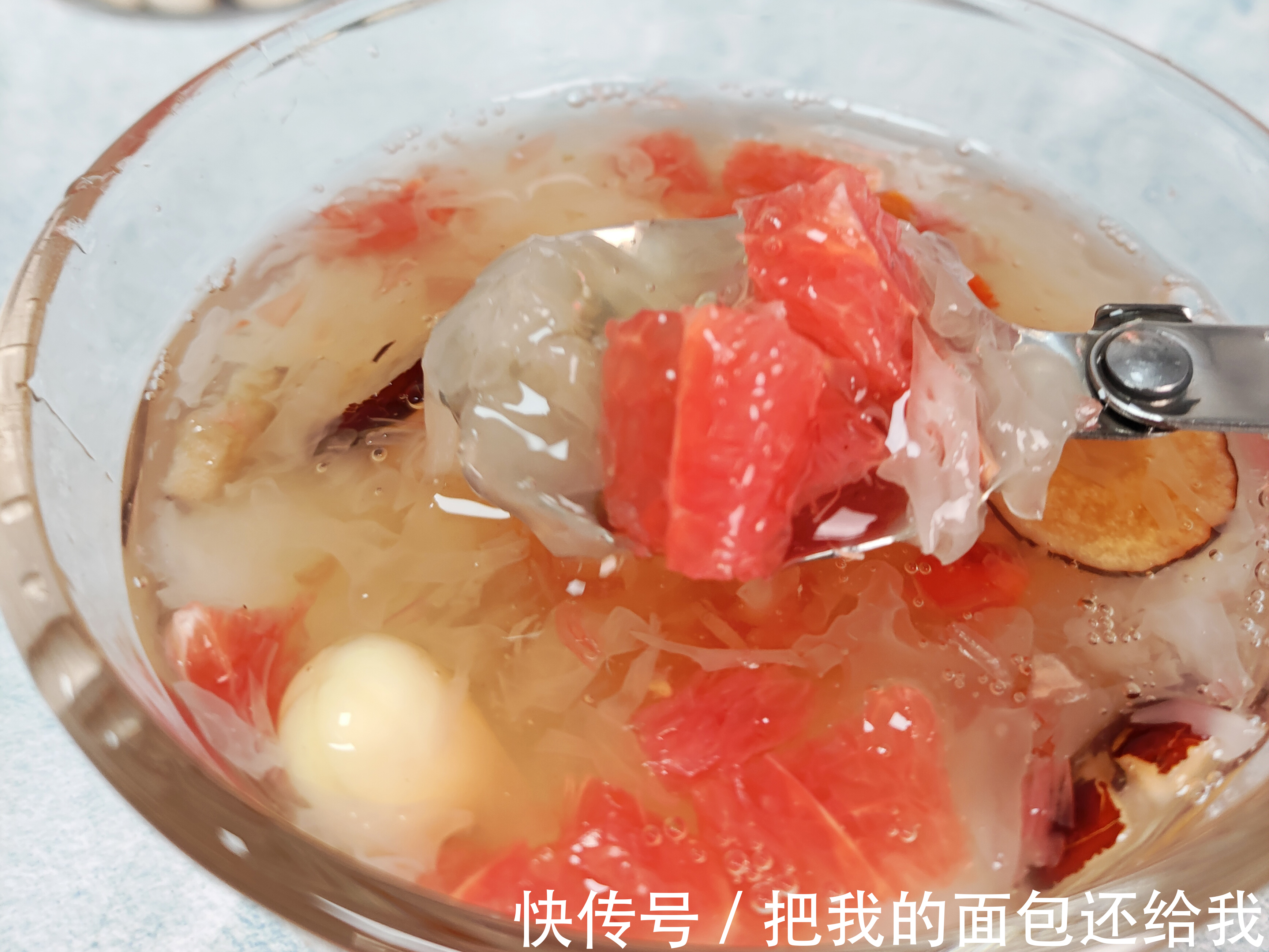 银耳|西柚莲子银耳羹,降火气就靠它!