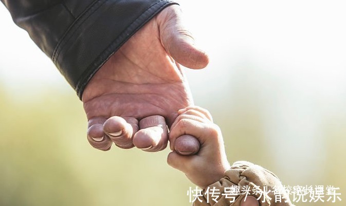 爸爸们|爸爸的3种行为,可能会毁掉孩子一生,看看你在其中吗