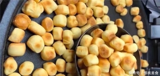 面粉别整天蒸馒头，不用烤箱，不放一滴水，教你做孩子爱吃的零食