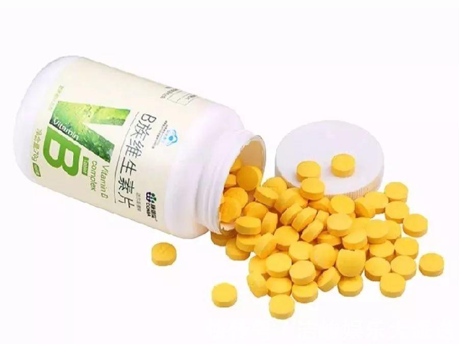 蚜虫|自制养花杀菌水，7天浇一勺，花不生虫不烂根