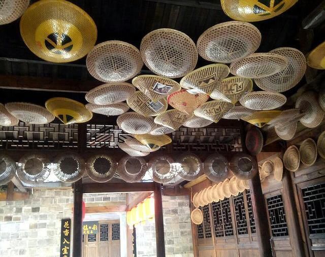 门票|中国待开发的4A古镇生活气息浓厚,有150座吊脚楼还没门票