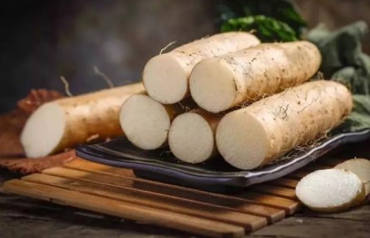 食物|肺部“大救星”,5种食物每天吃一点,清肺毒养肺更润肺