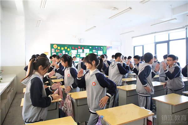 镇江市|镇江市中小学生体质健康工作现场会在扬中举行