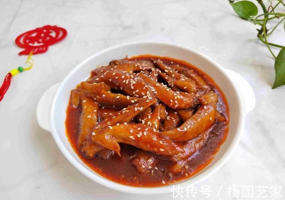 脂肪含量|女人平时多吃此物,富含胶原蛋白,才4元一斤,加酱卤一锅,真香