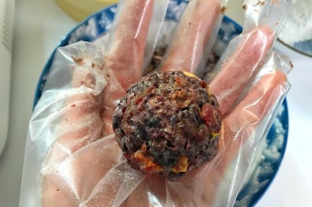 天冷早餐就吃它,不揉面不发面,软糯香甜,营养顶饱,做法超简单