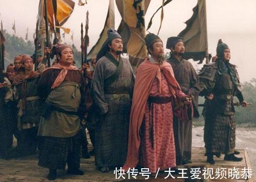 李师师$水浒中的三位高人,武松林冲卢俊义都比不过,这才叫人生赢家