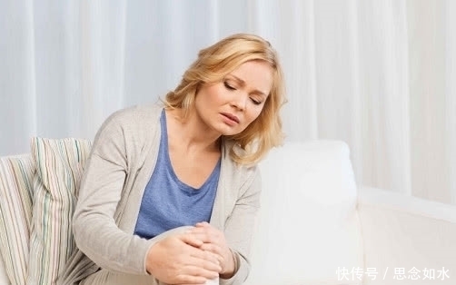 身体出现这4种情况，要当心，或是骨质疏松找上门来了！