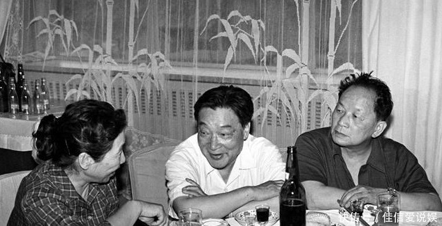 和发妻共度53年,和续弦共度12年,晚年嘱咐:和原配合葬