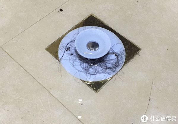 扫地机|建议大家：这8件家居用品不要买，买完就想退，花钱却当了冤大头