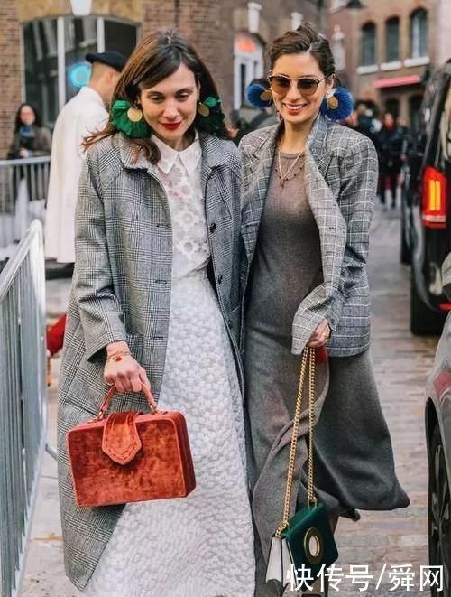 新年怎么穿?既时髦又让七大姑八大姨挑不出毛病