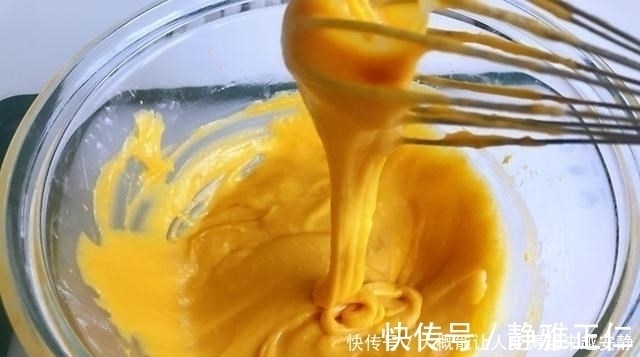 女人要多吃它，松软香甜又养颜，不用揉面，个个开花，比蛋糕好吃