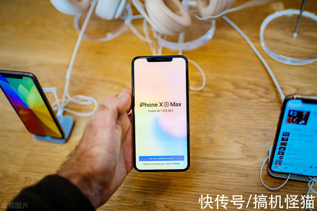 5g版|2022新iPhoneSE:或继续沿用iPhone8设计！A15+4.7英寸LCD屏幕？