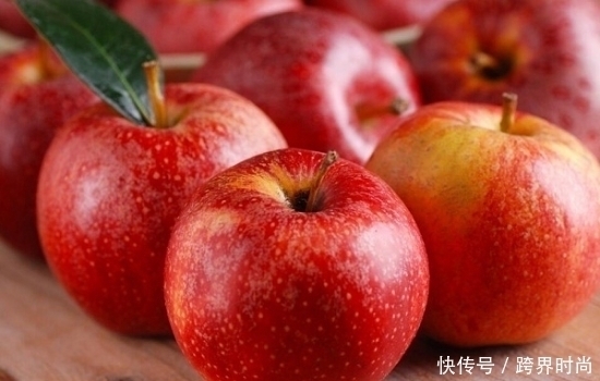 把苹果放进冰箱冻一冻，竟有如此大的功效，男女不可错过！