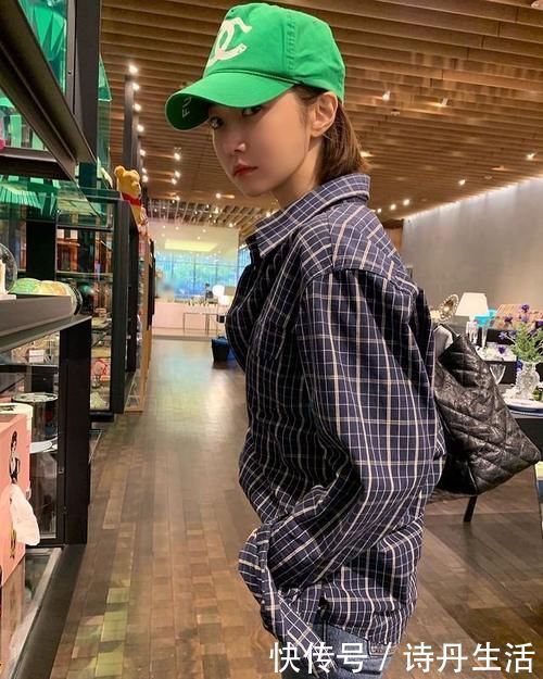 紧身裤|曾获校服大赛金奖,后被称为“短发女神”,造型搭配干练帅气